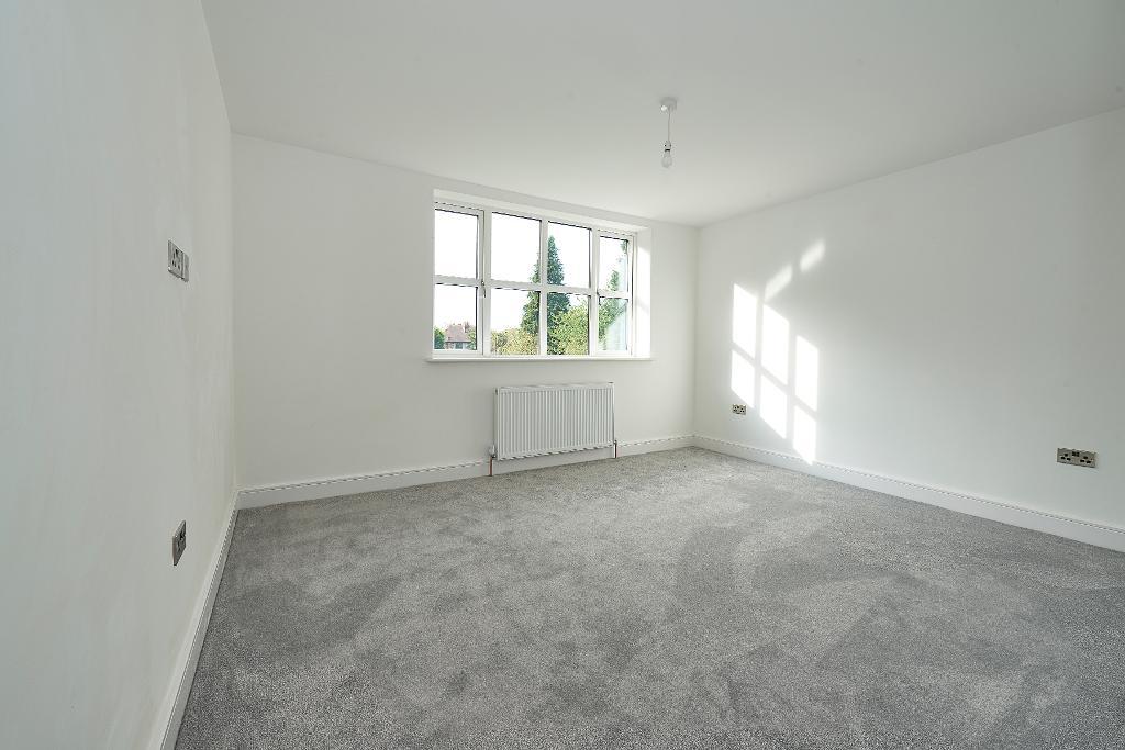 5 Bedroom SemiDetached For Sale in Heyes Lane, Timperley, Cheshire