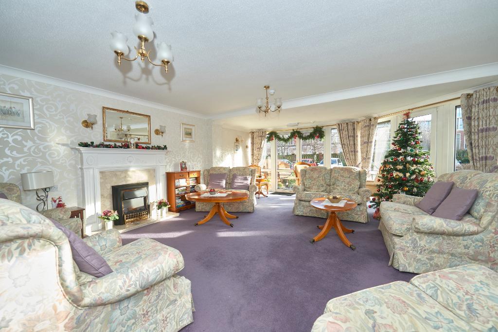 1 Bedroom Apartment For Sale in Groby Road, Altrincham, WA14 1PQ