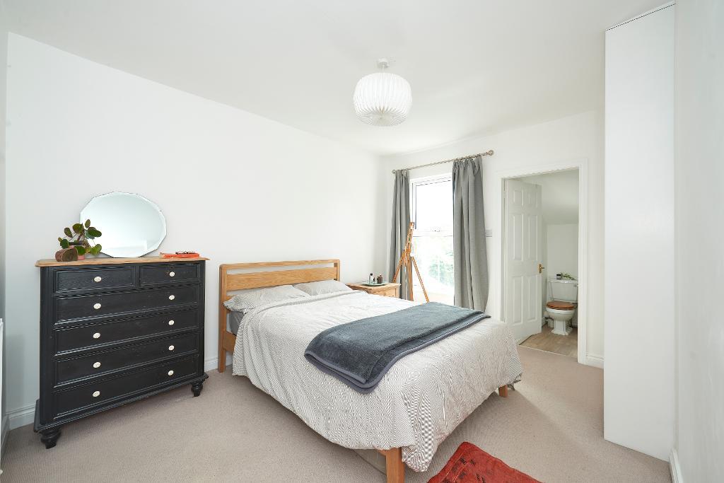 2 Bedroom Terraced For Sale in Vicker Grove, Didsbury, M20 1LJ