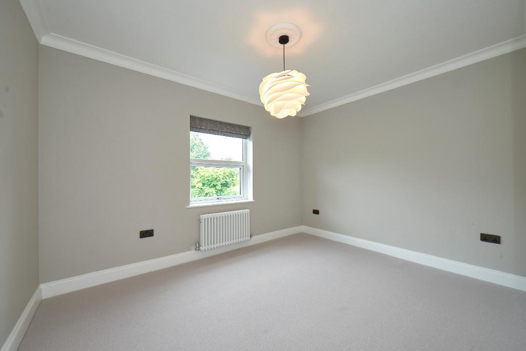5 Bedroom SemiDetached For Sale in Orchard Road, Altrincham, WA15 8EY