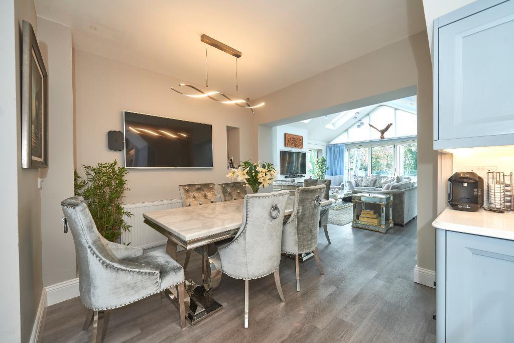 4 Bedroom Detached For Sale in Seddon Road, Hale, WA14 2UH Jackson