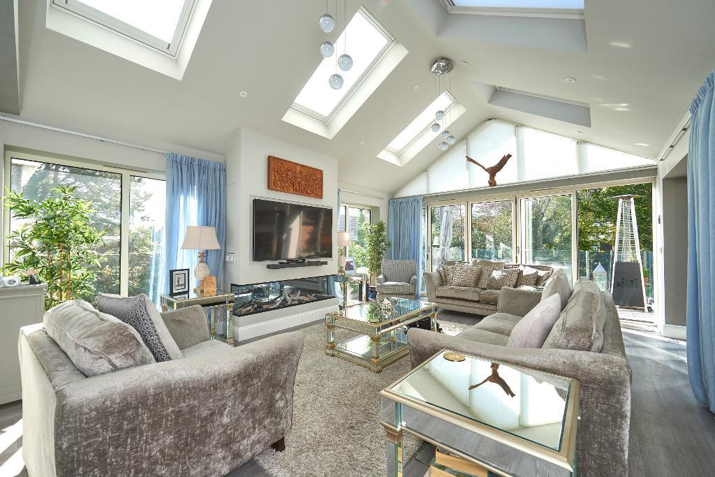 4 Bedroom Detached For Sale in Seddon Road, Hale, WA14 2UH Jackson