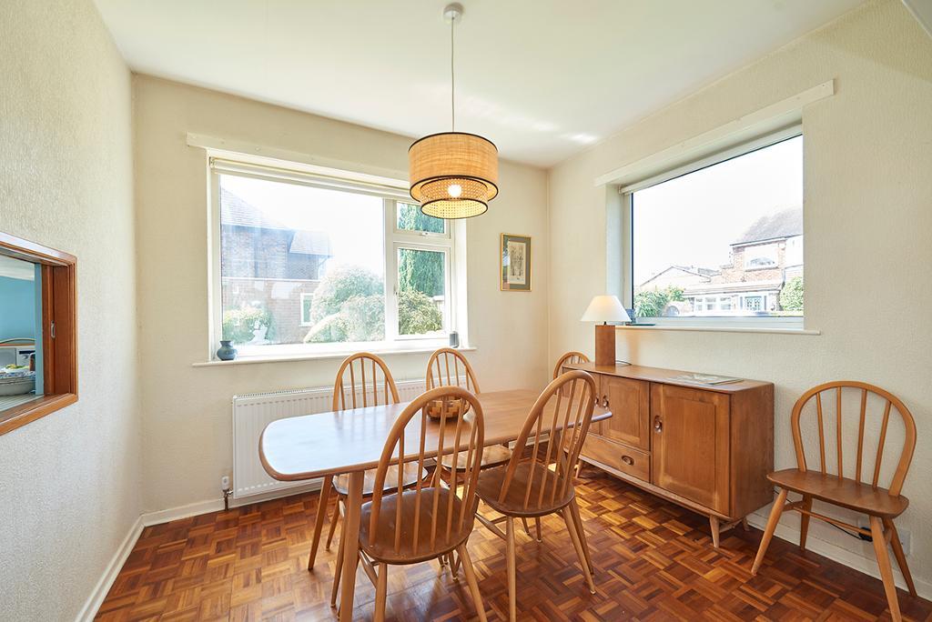 3 Bedroom Detached For Sale in Winchester Road, Urmston, Manchester