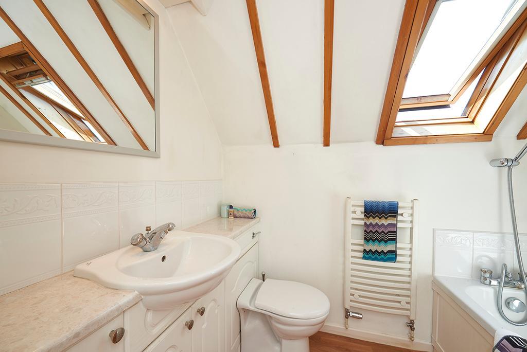 3 Bedroom Detached For Sale in Winchester Road, Urmston, Manchester